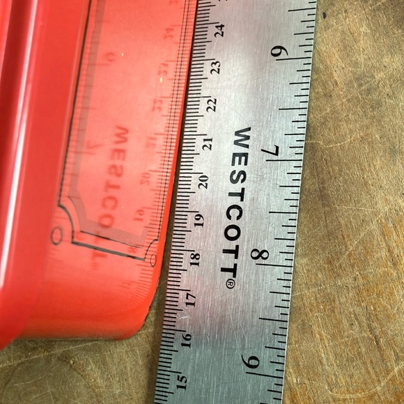 Set of 2 Paris France graphic themed French Biscuit metal Tins - Picture 12 of 13